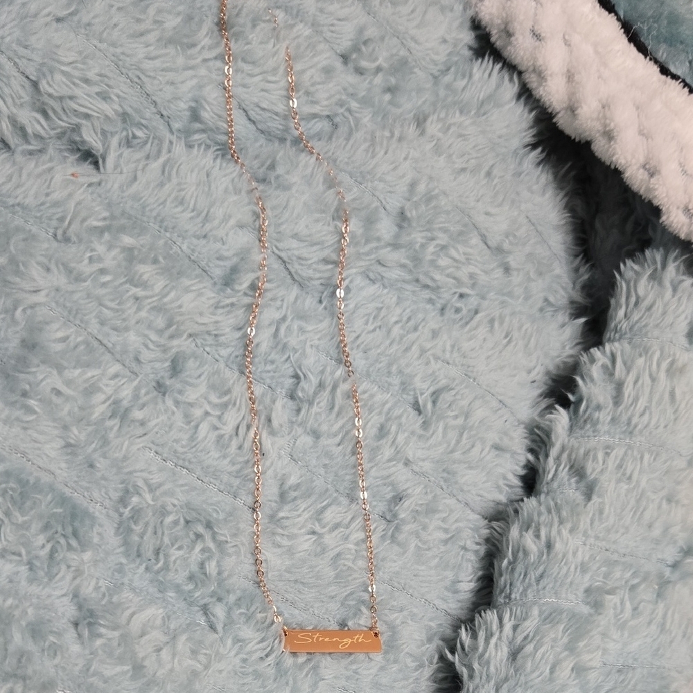Gold 'Strength' Necklace